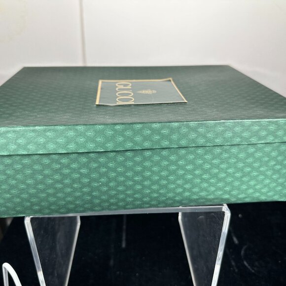 NEW "Vintage" Gucci Clutch with Gucci Hard Paper Box - Picture 6 of 13